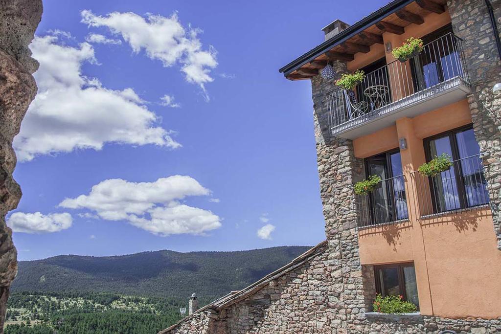 Cal Pastisser De Taus Exterior photo